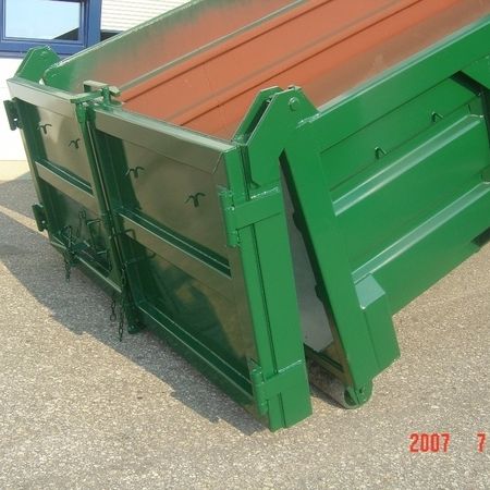 Kombination Flügeltüre und Pendelklappe